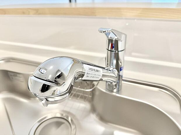 【浄水器】■清潔でおいしい水を手軽に供給してくれます