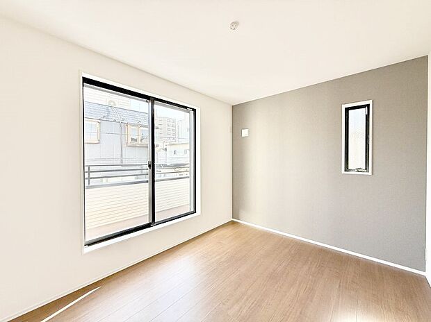 【洋室】■心地よい雰囲気が漂う落ち着いた空間