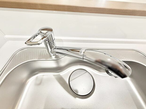 【浄水器】■不純物をしっかり除去して安心して飲めます