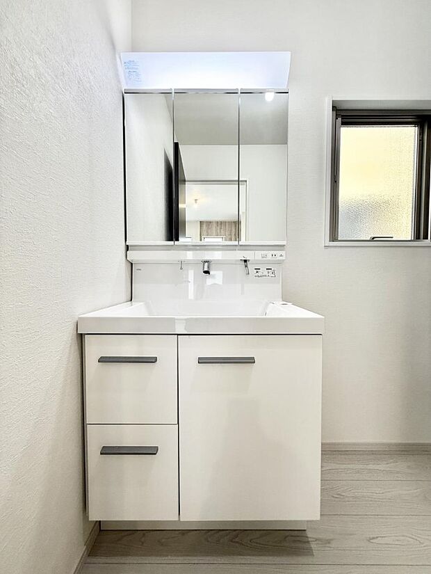 【洗面台・洗面所】■清潔感のある洗面所です!