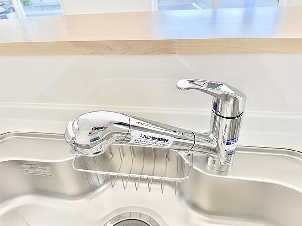 【浄水器】■不純物をしっかり除去して安心して飲めます