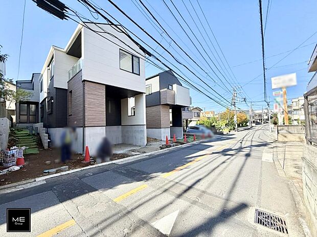 【前面道路含む現地写真】■新しい時代の息吹を感じる、心地よい環境