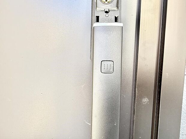 【スマートキー】■鍵を取り出さずに便利に操作できて快適