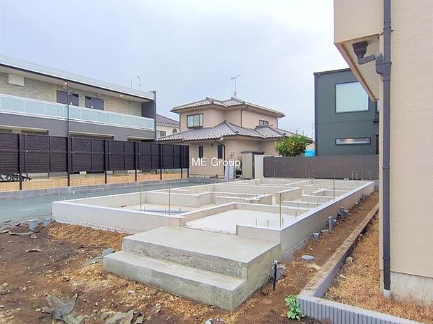 【現地外観写真】■暮らしを豊かにする充実した仕様設備で快適に