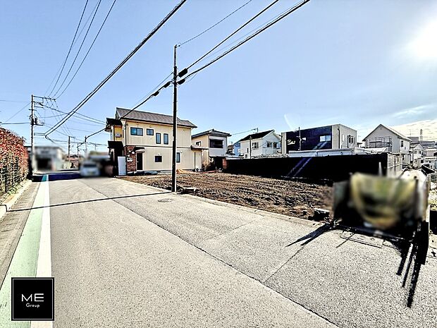 【前面道路含む現地写真】■優雅なラインが、毎日を引き立てます