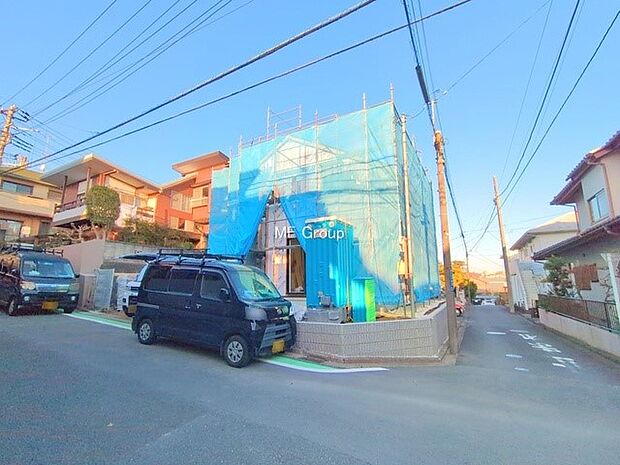 【現地外観写真】■家族みんなが笑顔で過ごせる、安心感のある住まい