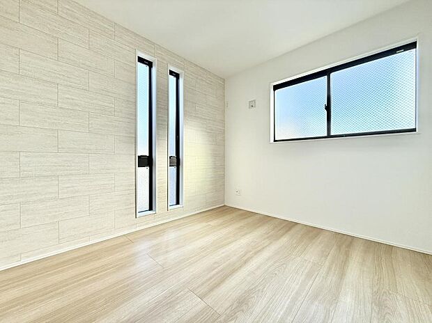 【リビング以外の居室】■落ち着いた雰囲気のお部屋で心が安らぐ空間