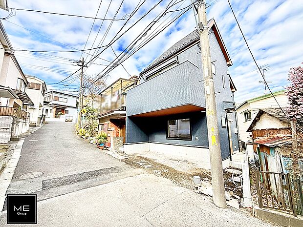 【前面道路含む現地写真】■新しい時代の息吹を感じる、心地よい環境