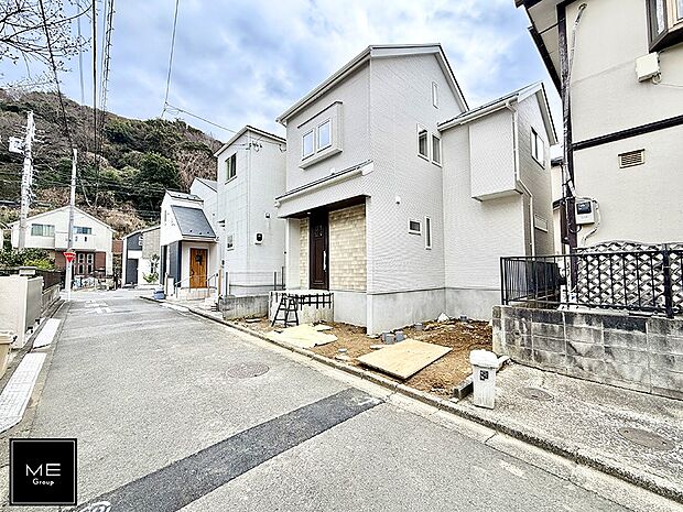 【前面道路含む現地写真】■新しい住まい、街の新しい風景