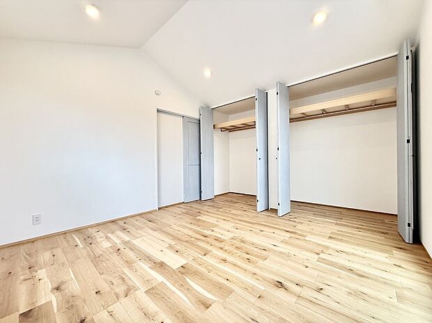 【洋室】■心地よい雰囲気が漂う落ち着いた空間