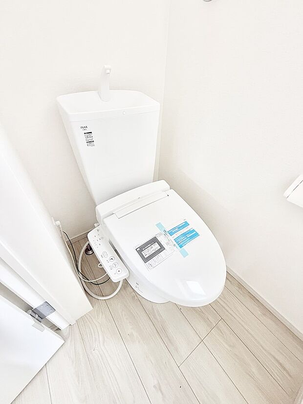 【トイレ】6号棟 ■毎日使う場所だからこそ、清潔感溢れる空間