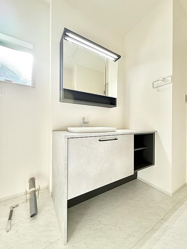 【洗面台・洗面所】広々とゆとりのある洗面所