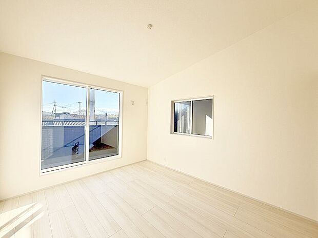 【寝室】■快適な環境で、日常の疲れを癒せる空間