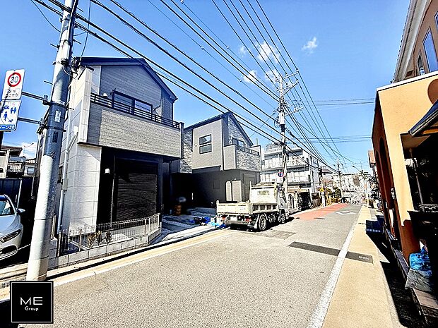 【前面道路含む現地写真】■新しい住まい、街の新しい風景
