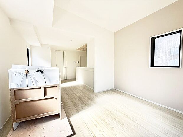 【リビングダイニング】■シンプルだけど贅沢、大切な人と過ごす心がほどける空間