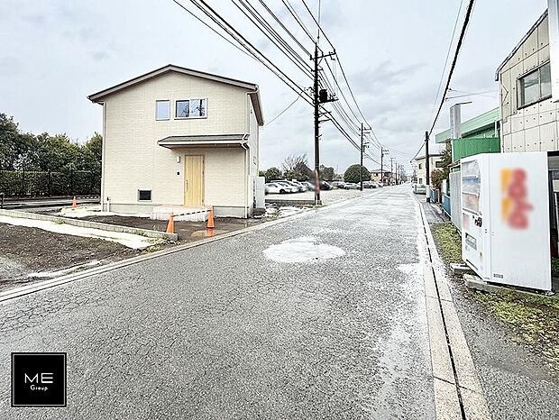 【前面道路含む現地写真】■新しい住まい、街の新しい風景