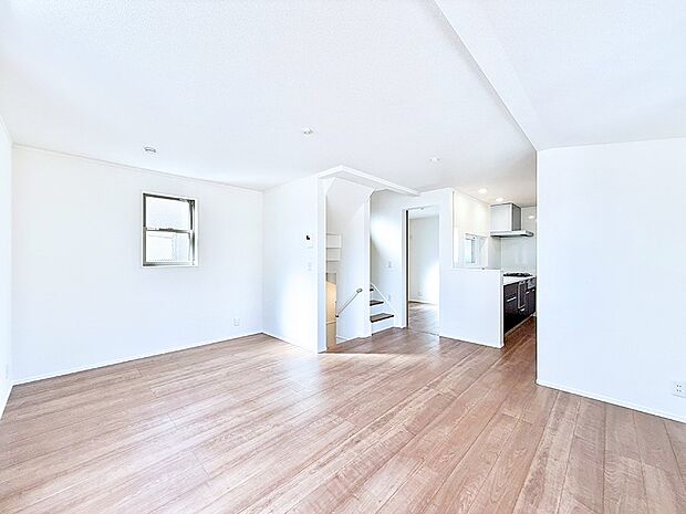 【リビングダイニング】■シンプルだけど贅沢、大切な人と過ごす心がほどける空間