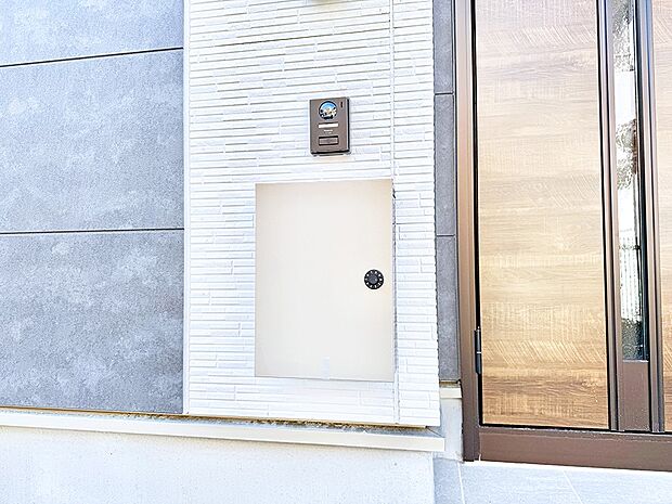 【宅配ボックス】■不在時でも荷物が受け取れる便利な宅配ボックス