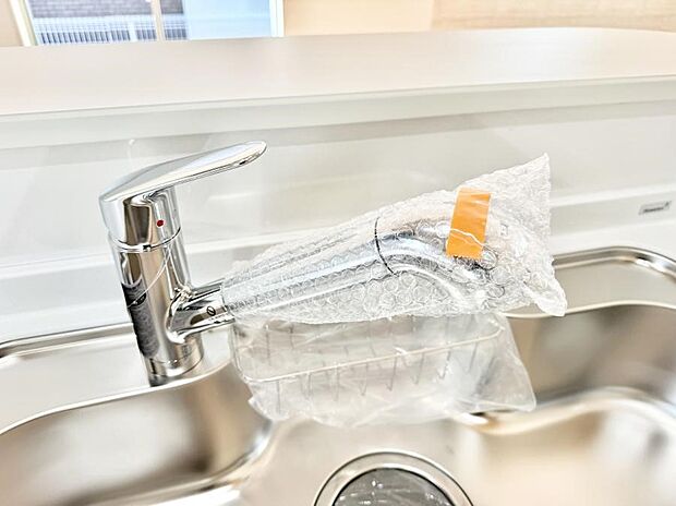 【浄水器】■清潔でおいしい水を手軽に供給してくれます