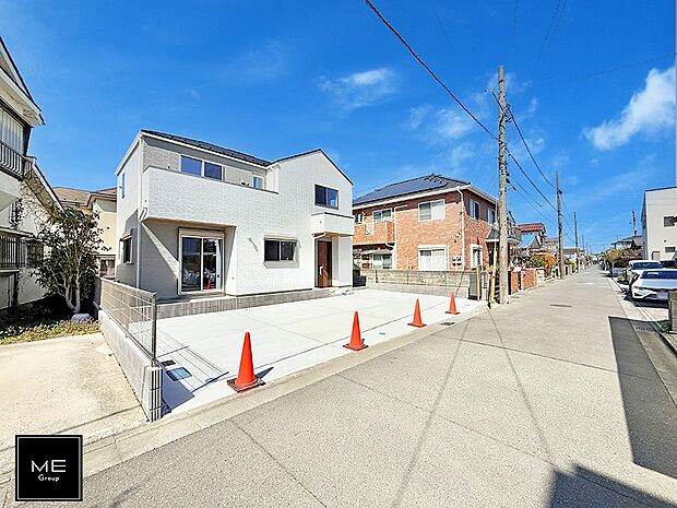 【前面道路含む現地写真】■新しい時代の息吹を感じる、心地よい環境