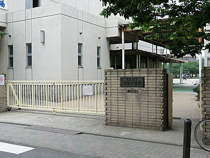 川崎市立桜本中学校 1100m(14分)