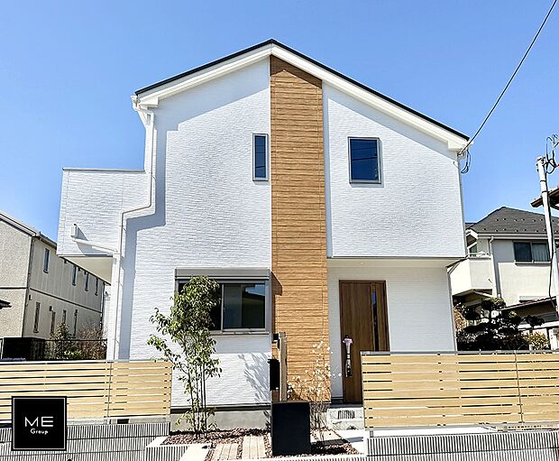 【現地外観写真】■家族みんなが笑顔で過ごせる、安心感のある住まい