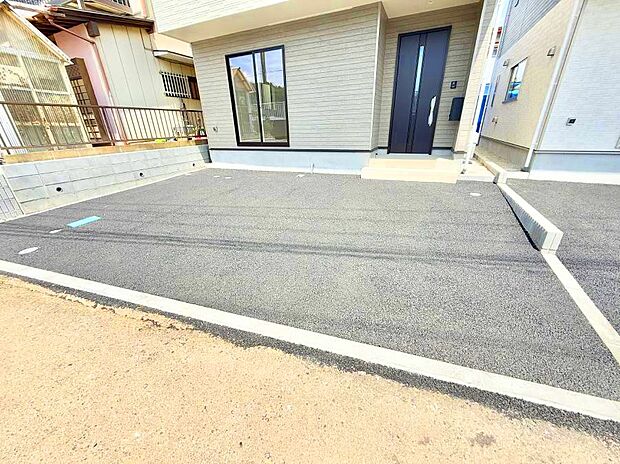 【駐車場】■毎日の駐車が快適に