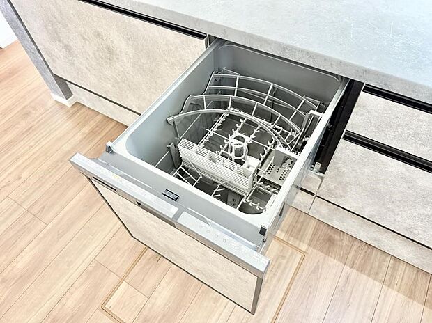 【食洗機】■手間なく洗浄!食器をピカピカに仕上げてくれます