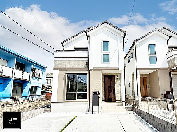 【現地外観写真】堂々とした風格！お洒落な外観！  