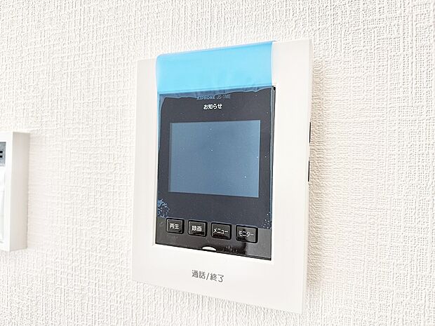 【TVモニター付インターフォン】■画面でしっかり確認でき防犯対策に最適