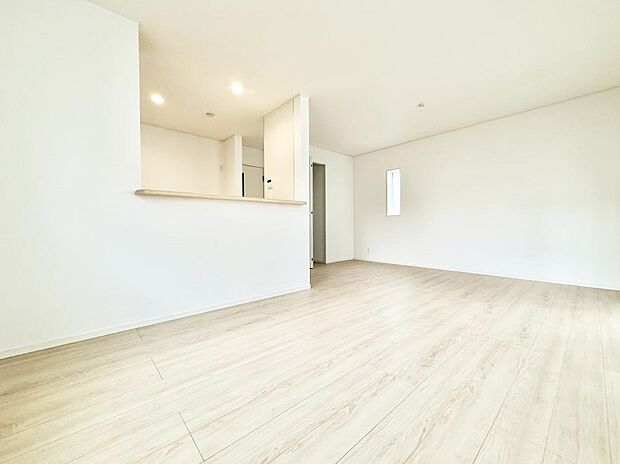 【リビング】■家族が自然と集まり、楽しい時間を過ごせるリビング