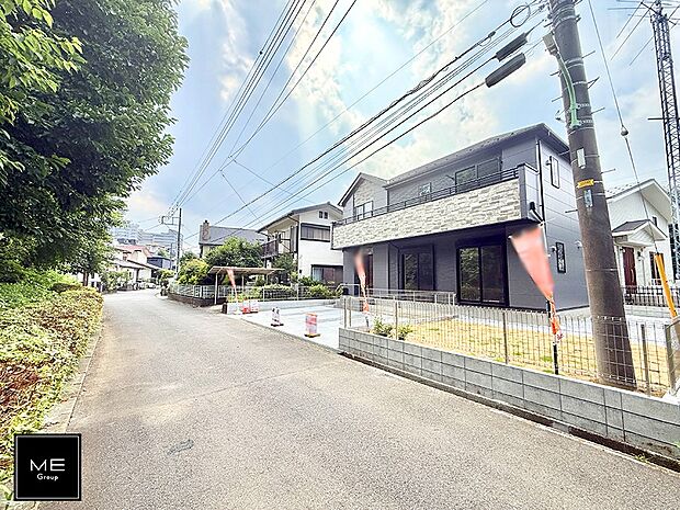 【前面道路含む現地写真】■新しい住まい、街の新しい風景