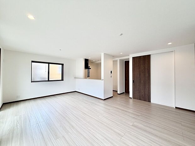 【リビング】いつの間にか家族が集まっちゃうそんなリビングいいですよね