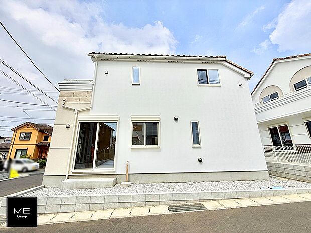 【その他現地】ガーデニングや洗車などの際に大活躍な屋外立水栓