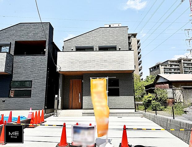 【現地外観写真】■新しい暮らしが始まる場所で、家族の絆を深める