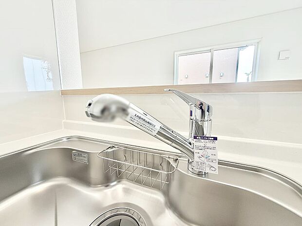 【浄水器】■清潔でおいしい水を手軽に供給してくれます