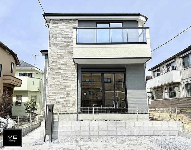 【現地外観写真】■家族みんなが笑顔で過ごせる、安心感のある住まい