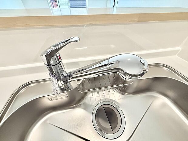 【浄水器】■清潔でおいしい水を手軽に供給してくれます