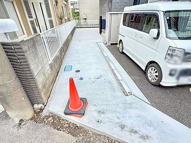 【駐車場】■カースペース有