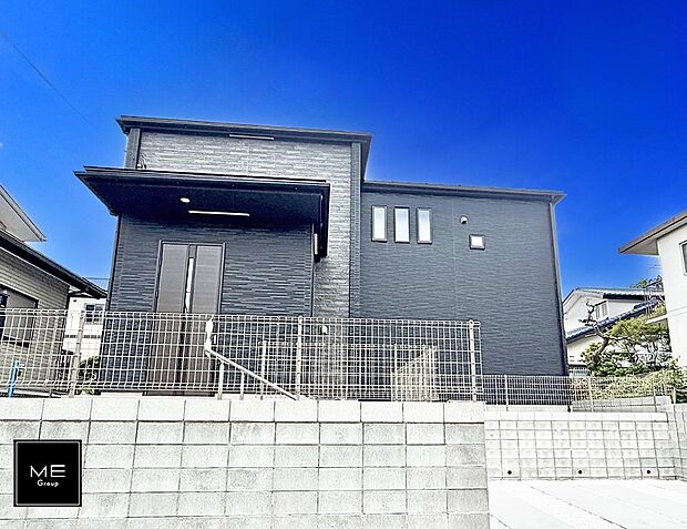 【現地外観写真】1号棟  ■暮らしを豊かにする充実した仕様設備で快適に