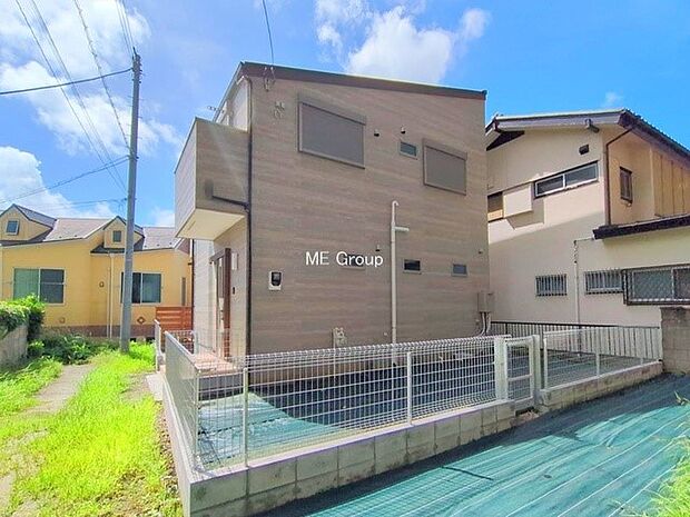 【現地外観写真】1号棟 ■家族みんなが笑顔で過ごせる、安心感のある住まい