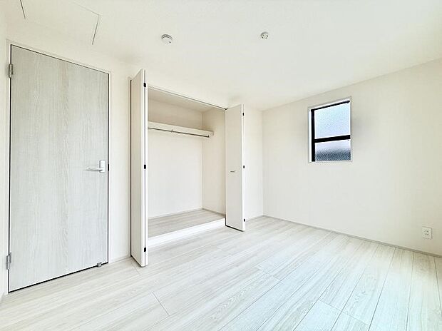 【子供部屋】1号棟 ■仕事や勉強のスペースに使うことで、集中しやすく静かな環境が整います