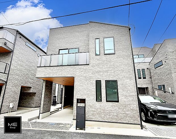 【現地外観写真】4号棟 ■暮らしを豊かにする充実した仕様設備で快適に