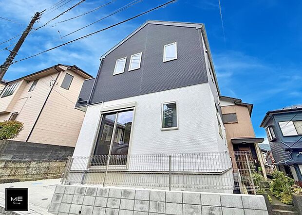 【現地外観写真】1号棟 ■家族みんなが笑顔で過ごせる、安心感のある住まい