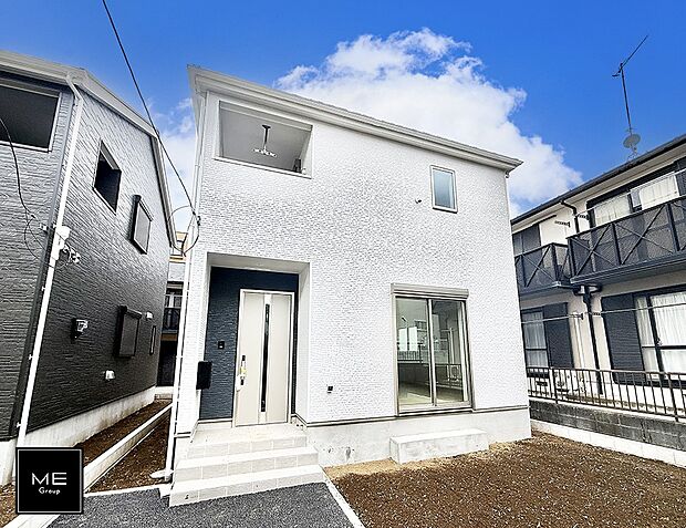 【現地外観写真】3号棟 ■暮らしを彩る充実した設備仕様が備わった住まい