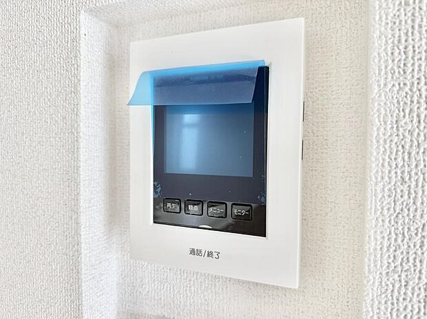 【TVモニター付インターフォン】■訪問者を確認できて安心感が増します