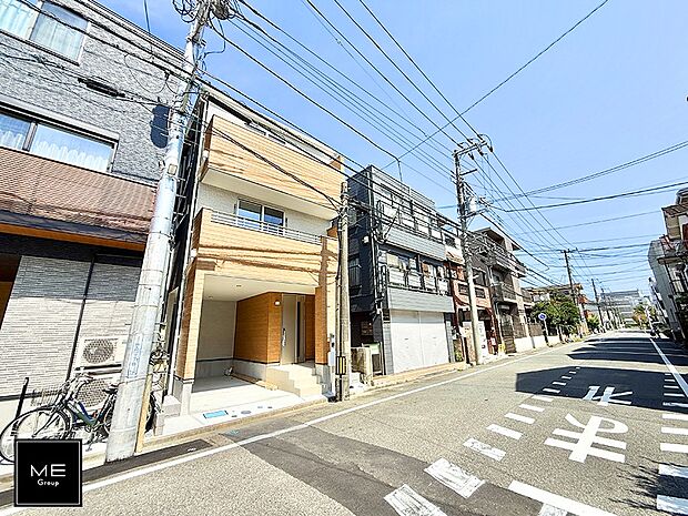 【前面道路含む現地写真】■新しい住まい、街の新しい風景