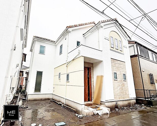 【現地外観写真】2号棟 ■暮らしを彩る充実した設備仕様が備わった住まい