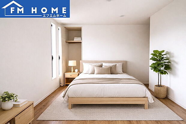 ■２号棟・内装写真■
各部屋にクローゼット付き。
ベッドを置いてもスペースが確保できます。
※インテリアはCG加工で合成したイメージです。