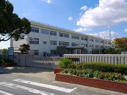 式下中学校 1254ｍ(徒歩16分)
